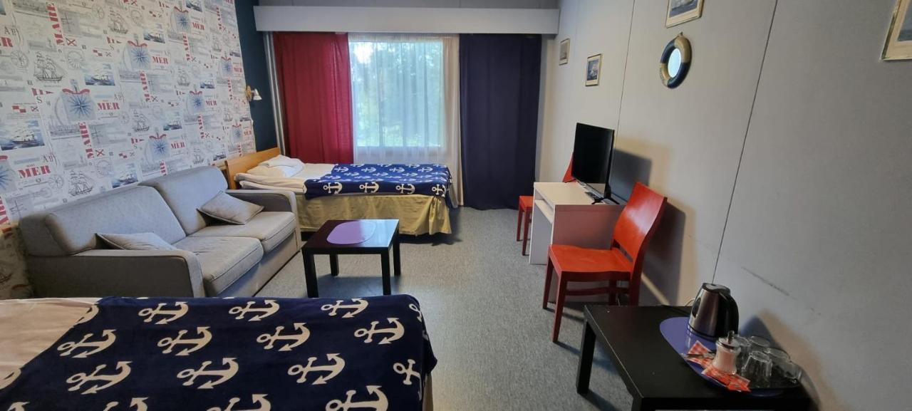 Hotel Villa Vanessa Siltakyla Екстер'єр фото