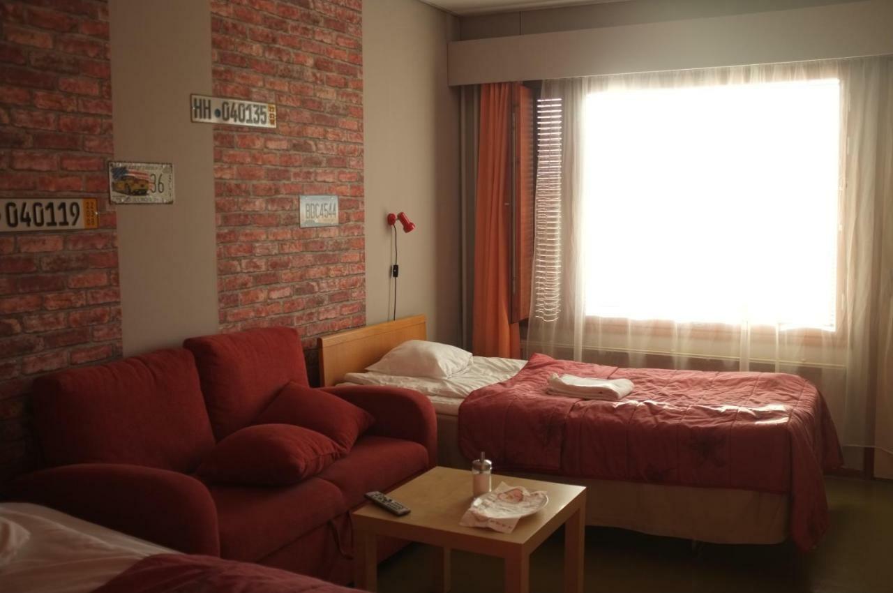 Hotel Villa Vanessa Siltakyla Екстер'єр фото